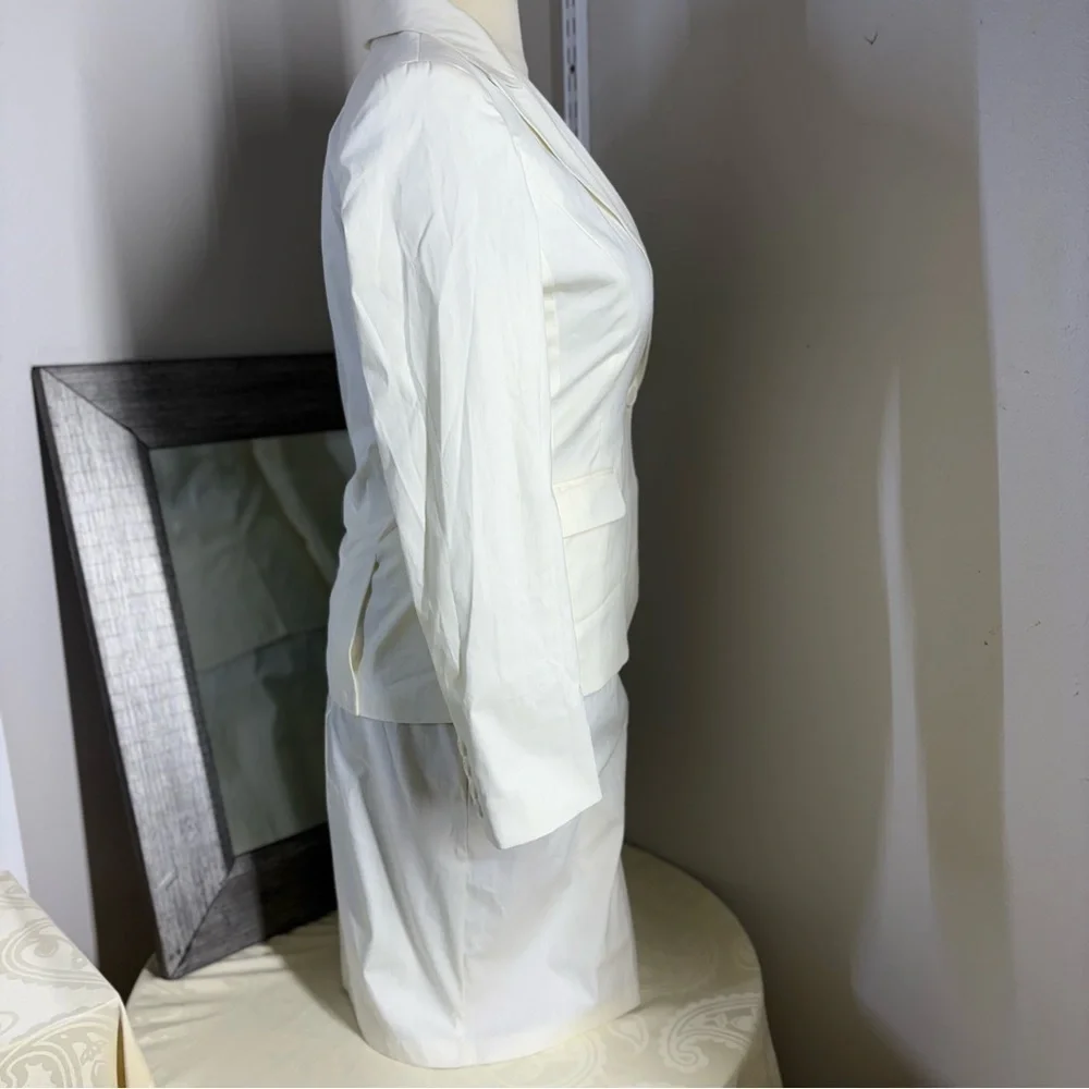 New York & Company cream color suit set Tailored Blazer with Notched Lapels